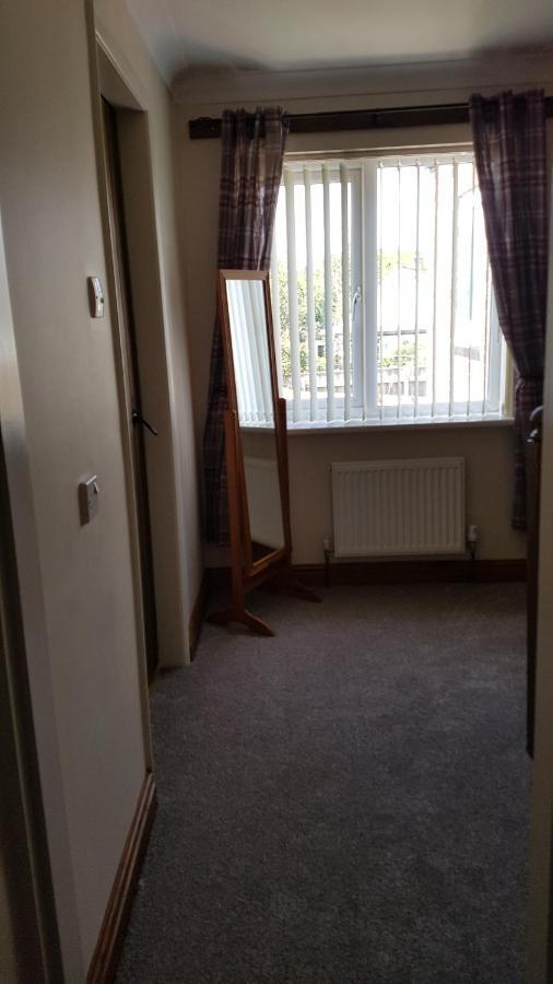 Pet Friendly Beautiful Detached Cottage Close To Spurn Point, Easington And Withersea Kingston upon Hull Bagian luar foto