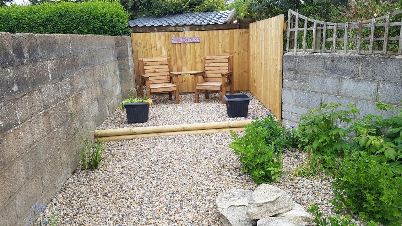 Pet Friendly Beautiful Detached Cottage Close To Spurn Point, Easington And Withersea Kingston upon Hull Bagian luar foto